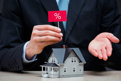 Ипотечная политика Сбербанка делает ставки на снижение